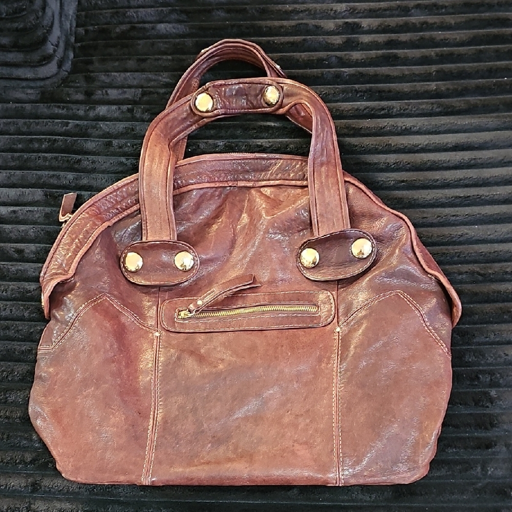 Gustto Brown Leather Carry All